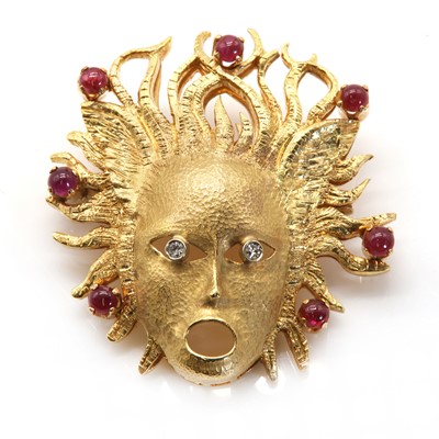 Lot 314 - An Italian diamond and ruby Medusa brooch