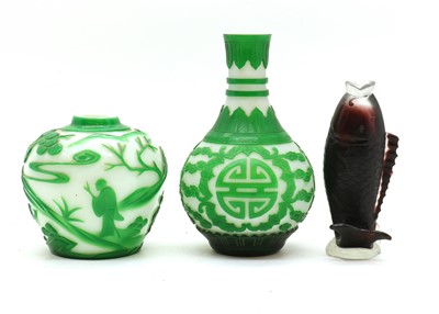 Lot 85 - A group of Chinese Peking glass