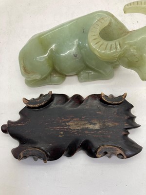 Lot 43 - A collection of Chinese hardstone and soapstone carvings