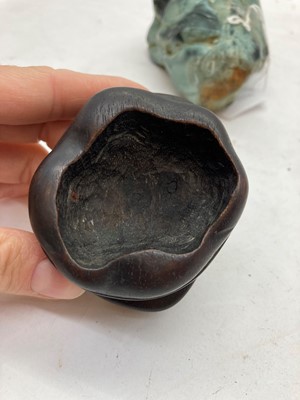 Lot 43 - A collection of Chinese hardstone and soapstone carvings
