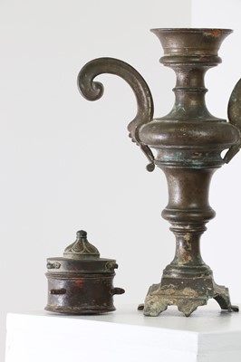 Lot 553 - A group of six metalware items