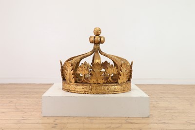 Lot 34 - A large carved and giltwood architectural crown