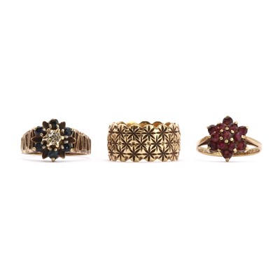 Lot 206 - Three gold rings