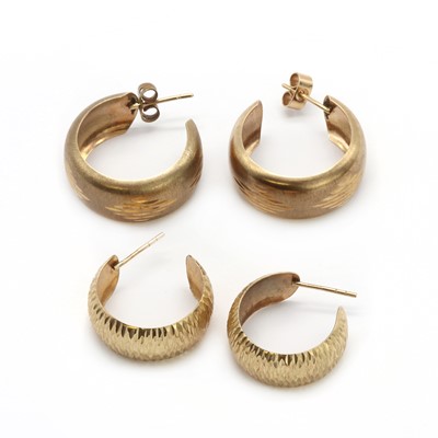 Lot 188 - Two pairs of gold hoop earrings