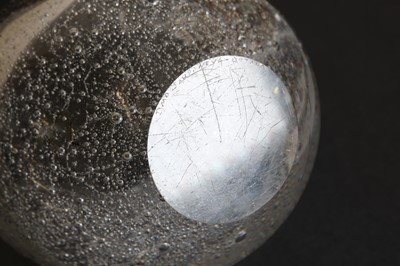 Lot 489 - A Finnish Iittala 'Hiidenhelmi' or 'Devil's Pearl' bowl