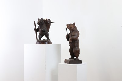 Lot 633 - Two Black Forest carved wood bears