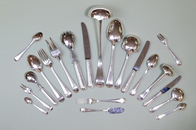 Lot 117 - A Dutch silver flatware service