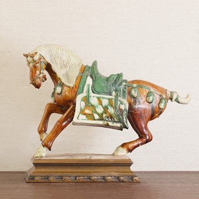 Lot 54 - A Chinese sancai-glazed horse