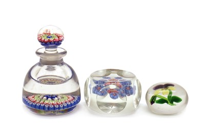Lot 139 - A Clichy glass paperweight