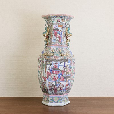 Lot 150 - A large Chinese Canton famille rose vase