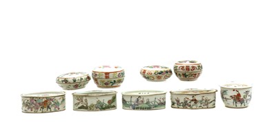 Lot 45 - A collection of Chinese famille rose