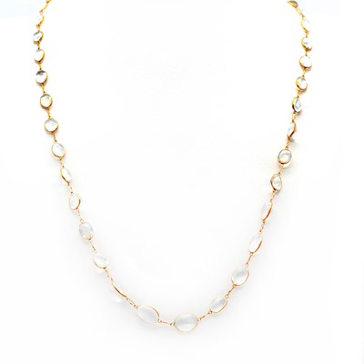 Lot 341 - A gold moonstone necklace