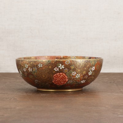 Lot 261 - A Japanese Satsuma ware bowl