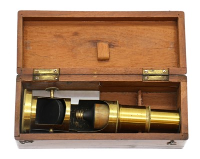 Lot 199 - A set of Edwardian postal scales