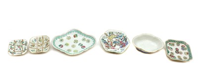 Lot 34 - A collection of Chinese stem plates