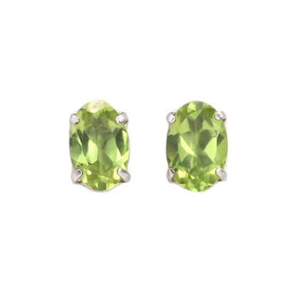 Lot 77 - A pair of white gold peridot stud earrings