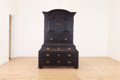 Lot 430 - A Gustavian painted bureau bookcase