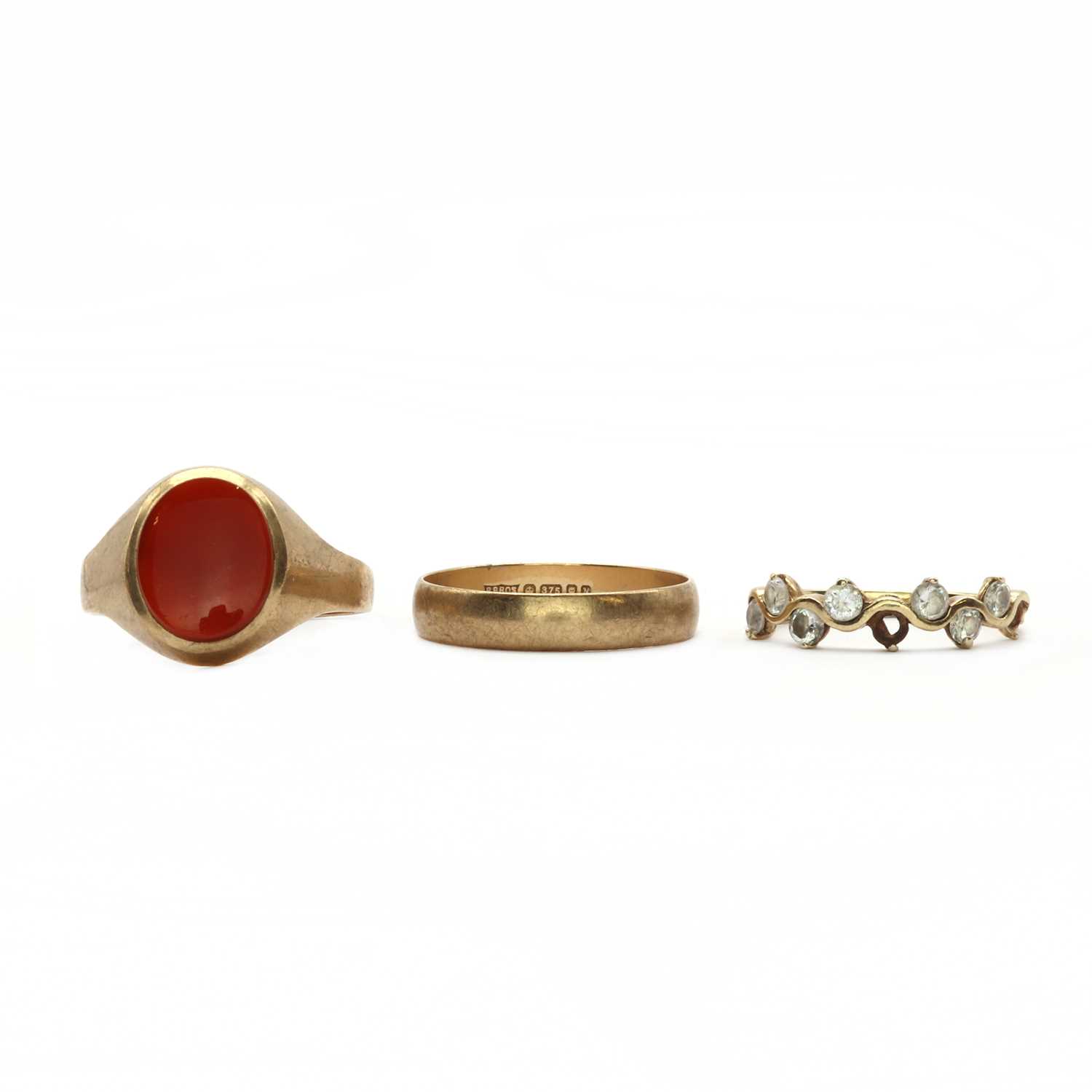 Lot 192 - Three 9ct gold rings,