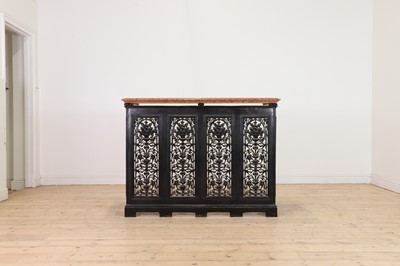 Lot 518 - A Victorian-style cast iron radiator cover