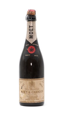 Lot 94 - Moet & Chandon