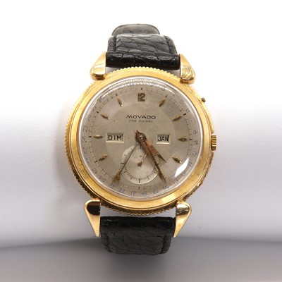 Lot 541 - A gentlemen's 18ct gold Movado Fab Suisse triple calendar date mechanical strap watch