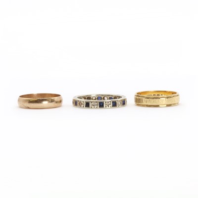 Lot 204 - Three gold rings