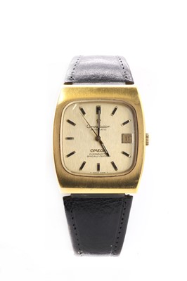 Lot 424 - A gentlemen's Omega Constellation automatic strap watch