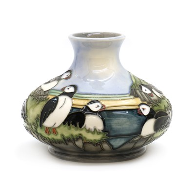 Lot 98 - A Moorcroft pottery 'Puffin' pattern vase