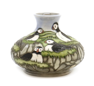Lot 98 - A Moorcroft pottery 'Puffin' pattern vase
