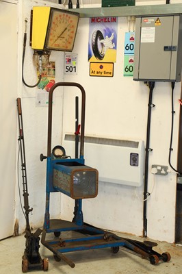 Lot 31 - A Lucas 'Beamsetter'