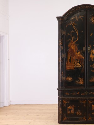 Lot 359 - A black and gilt japanned corner cabinet