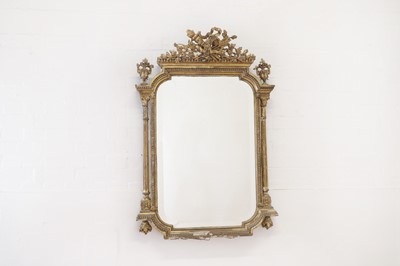 Lot 373 - A giltwood wall mirror