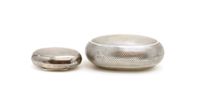 Lot 87 - A French silver snuff box