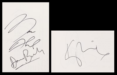 Lot 330 - A large collection of autograph albums