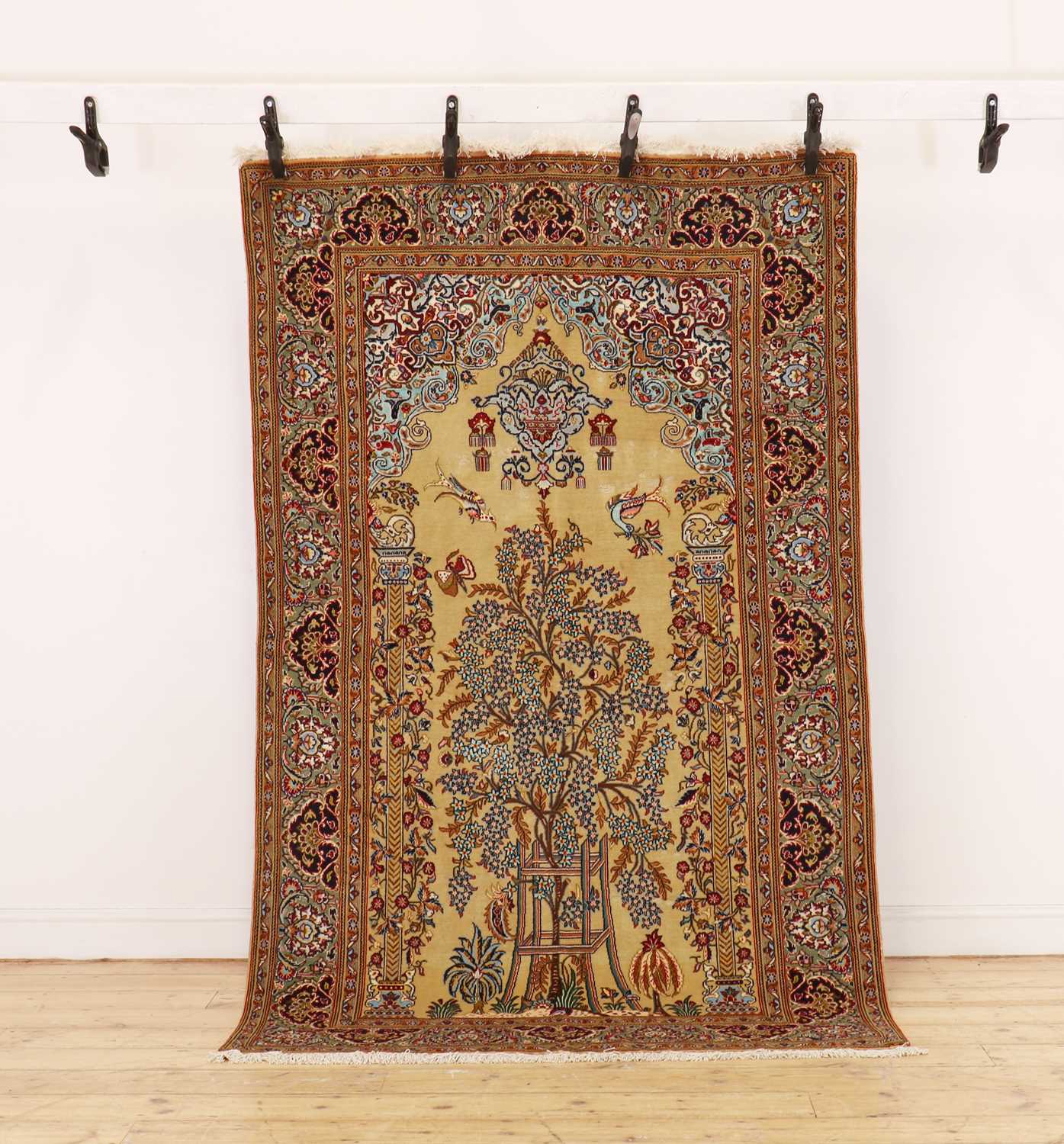 Lot 262 - A Qom rug