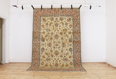 Lot 461 - A Kashan rug