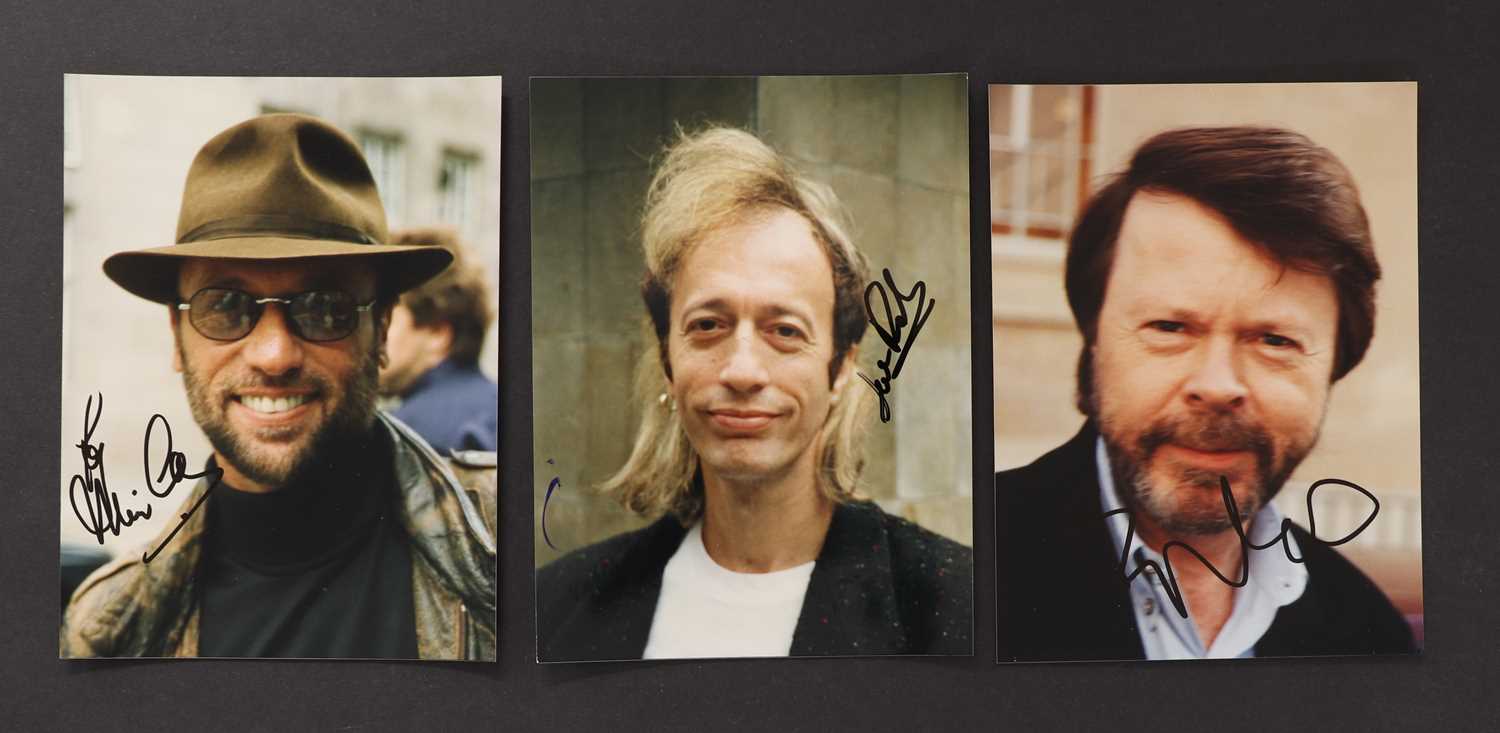 Lot 464 - AUTOGRAPHED UNIQUE PHOTOS (Male musicians)
