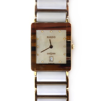 Lot 238 - A ladies' ceramic Rado 'Diastar' quartz bracelet watch