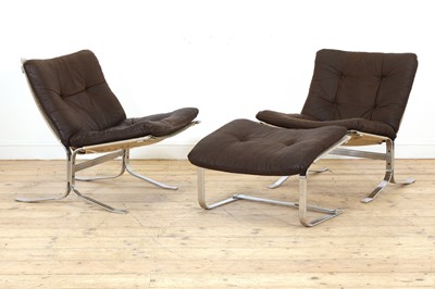 Lot 391 - A pair of Westnofa chrome and leather loungers