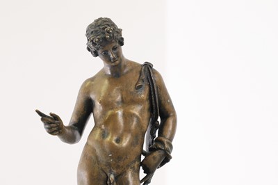 Lot 129 - A grand tour bronze of Narcissus