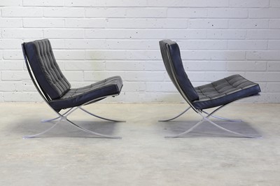 Lot 213 - A pair of Knoll 'Barcelona' chairs