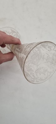 Lot 185 - An engraved glass goblet