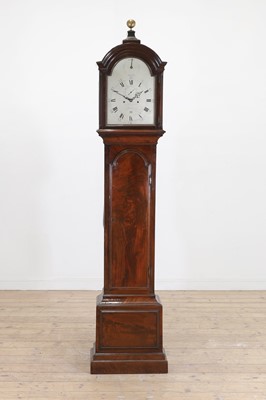 Lot 363 - A George III mahogany longcase clock