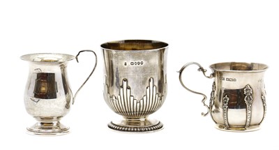 Lot 9 - A Victorian silver cup