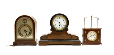 Lot 204 - A group of three mantel clocks