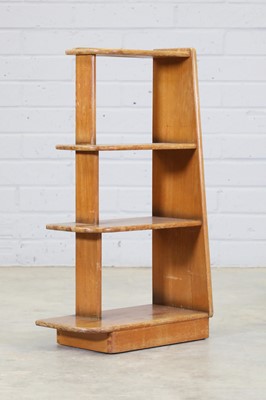 Lot 189 - An Art Deco free-standing oak bookcase