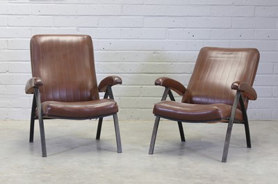 Lot 430 - A pair of Italian reclining armchairs