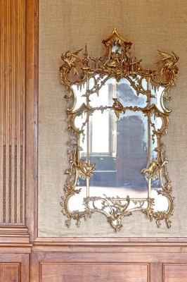 Lot 52 - ☘ A giltwood mirror of Chippendale style