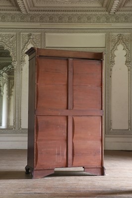 Lot 136 - ☘ A satinwood-banded mahogany hanging cupboard