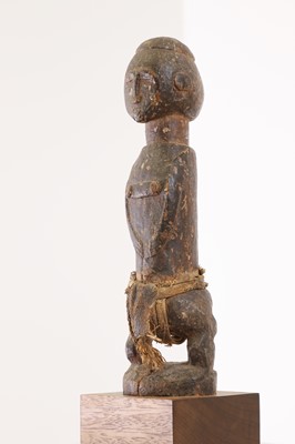 Lot 257 - A Baule carved hardwood figure